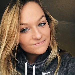 Meet your Posher, Rose